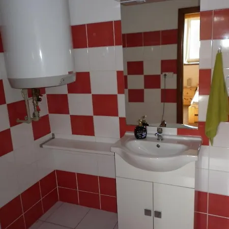 U Zamku Apartment Straz nad Nezarkou Exterior photo